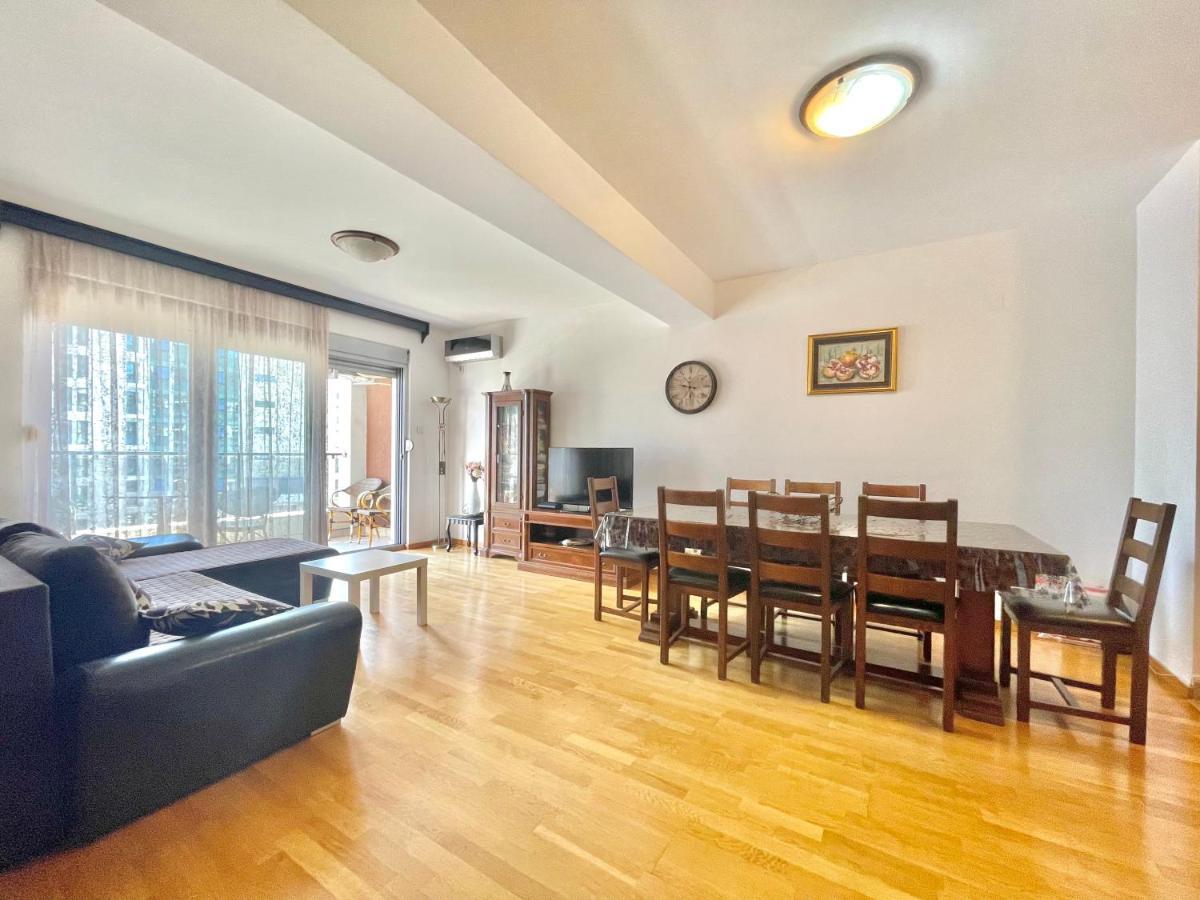 Comfort Apartments Aleksic Budva Luaran gambar