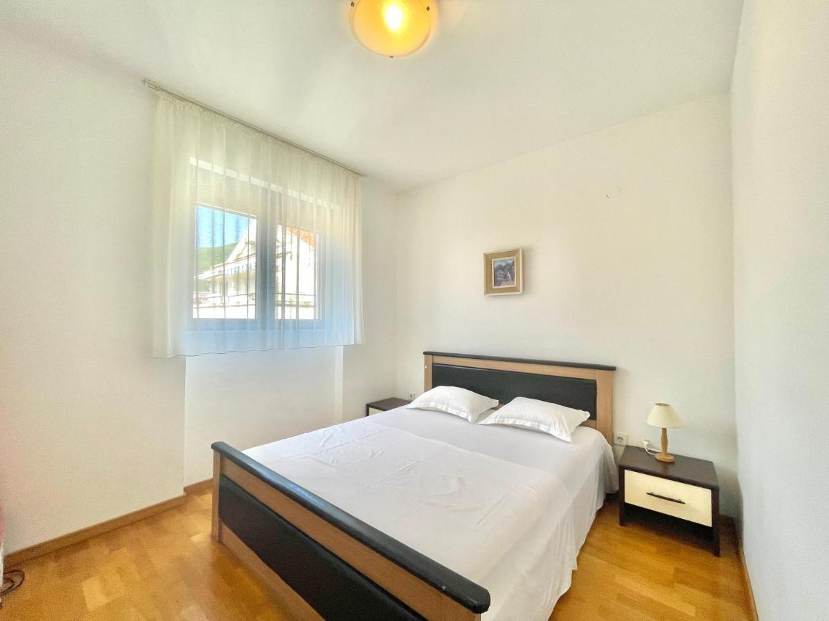 Comfort Apartments Aleksic Budva Luaran gambar