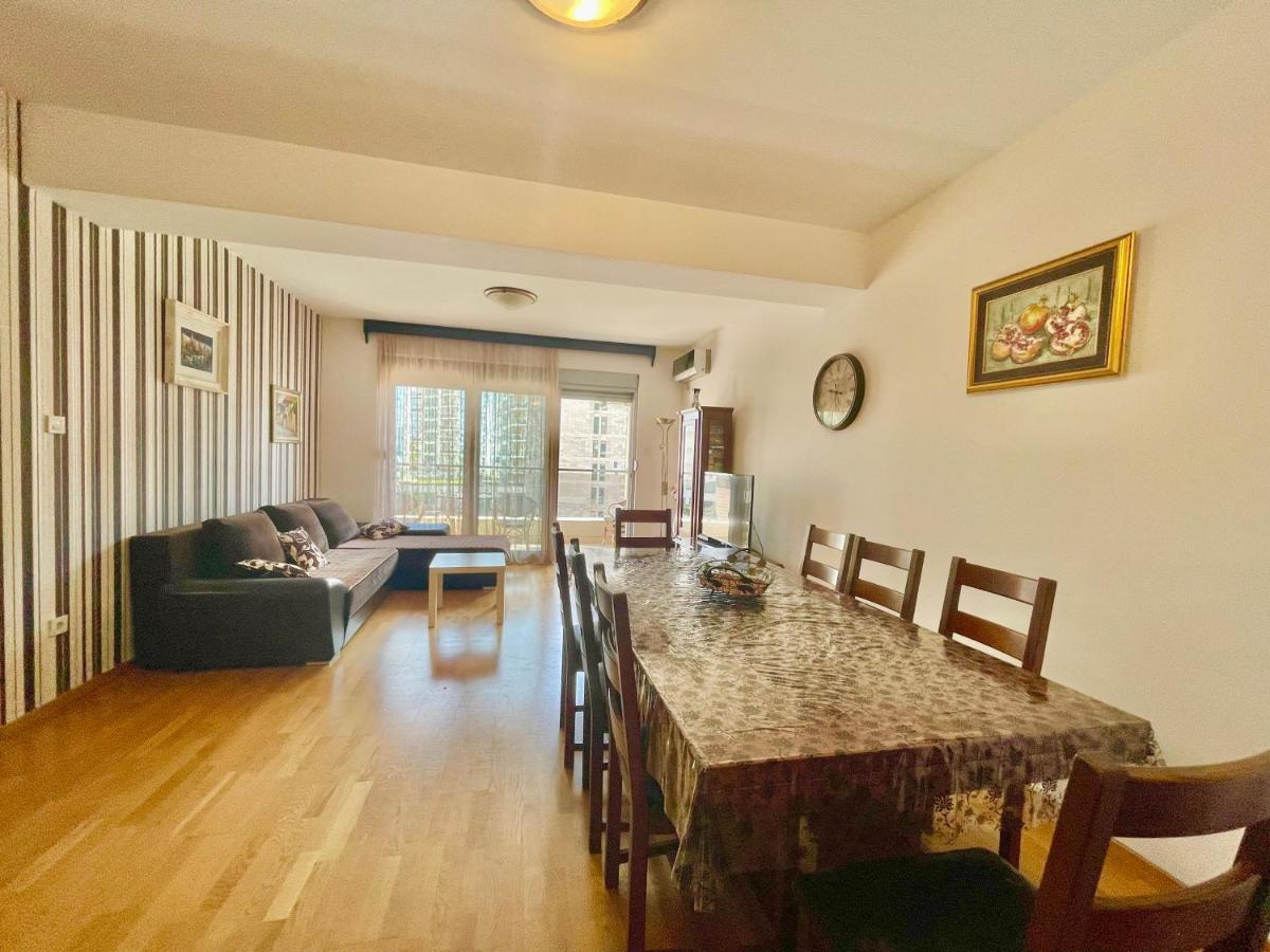 Comfort Apartments Aleksic Budva Luaran gambar