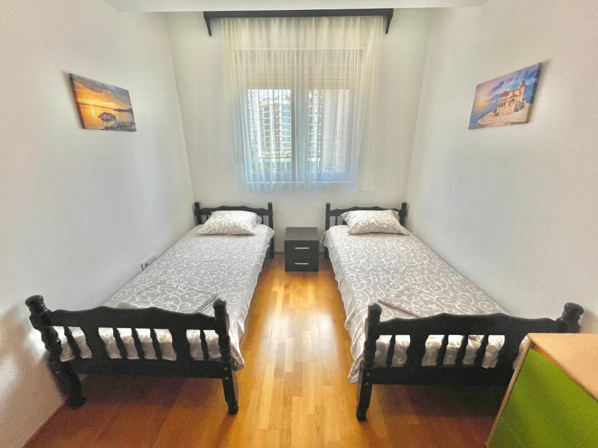 Comfort Apartments Aleksic Budva Luaran gambar