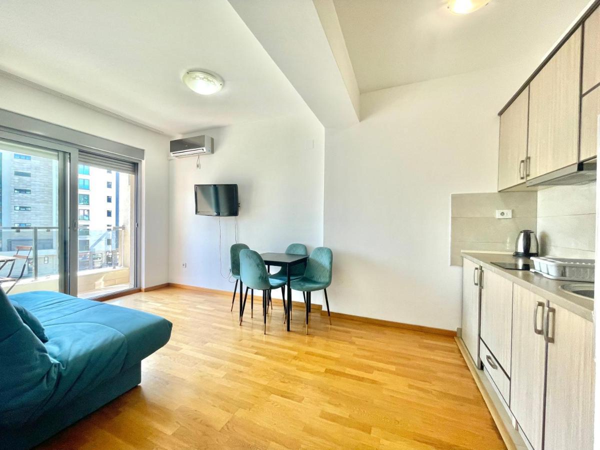Comfort Apartments Aleksic Budva Luaran gambar