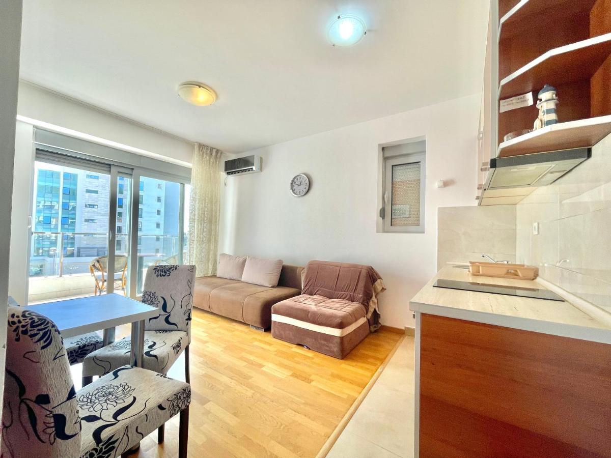 Comfort Apartments Aleksic Budva Luaran gambar