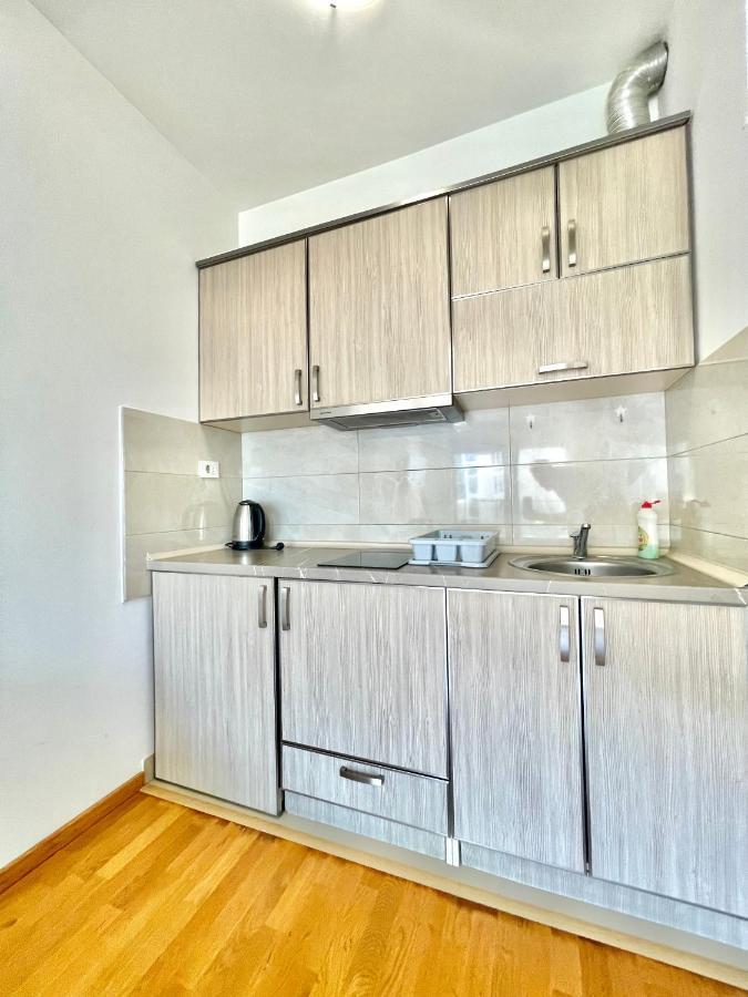 Comfort Apartments Aleksic Budva Luaran gambar