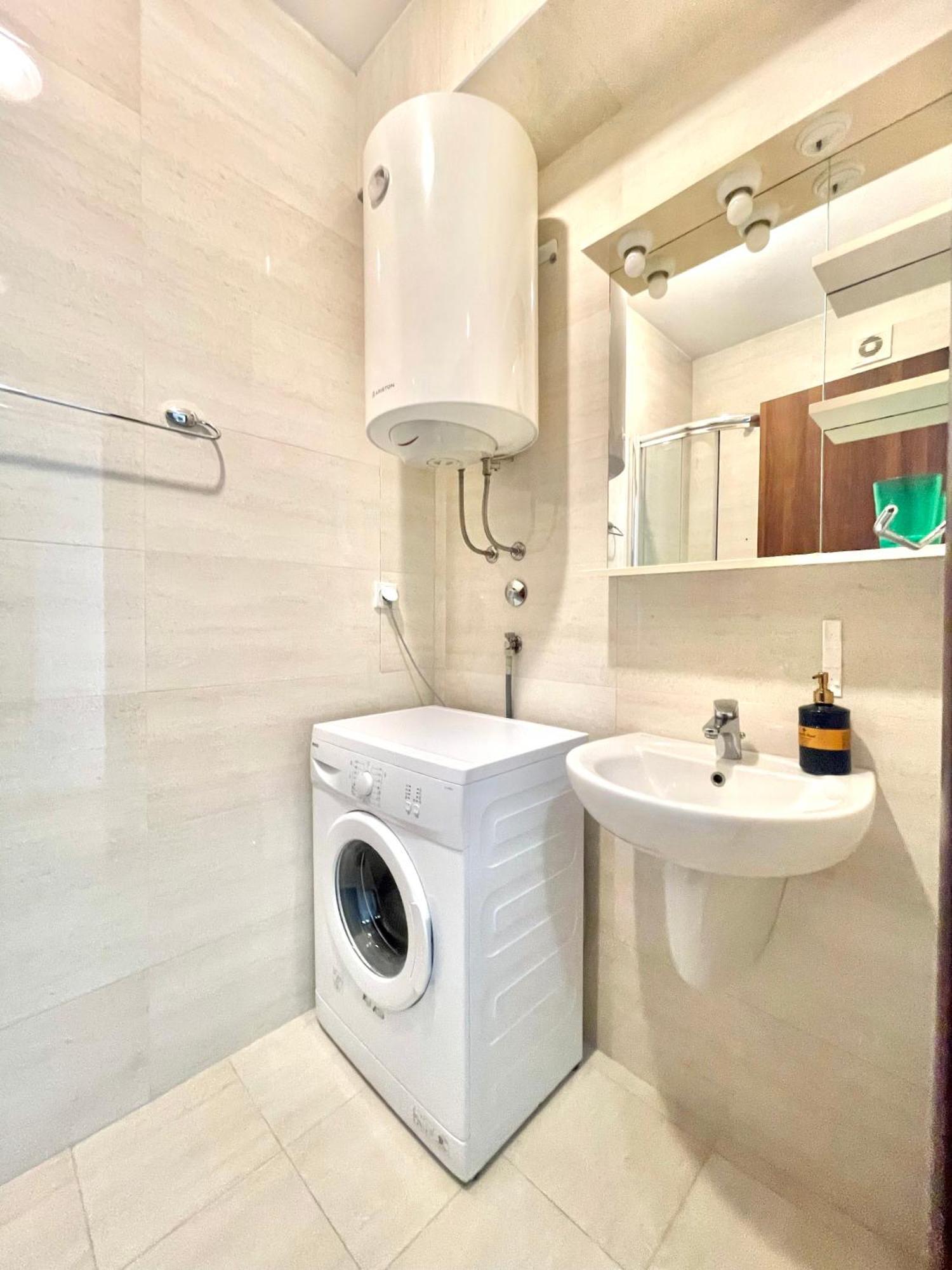 Comfort Apartments Aleksic Budva Luaran gambar